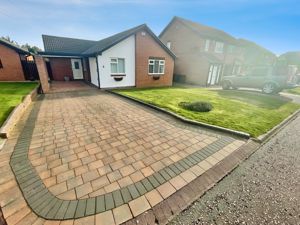 Photo 8- click for photo gallery